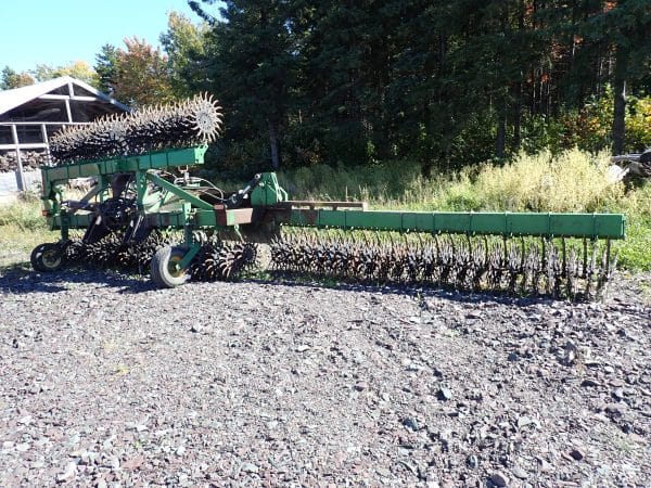 Picoteuse John Deere E0 400-40pi de large-Attelage des 2 côtés-Stock #S5382G