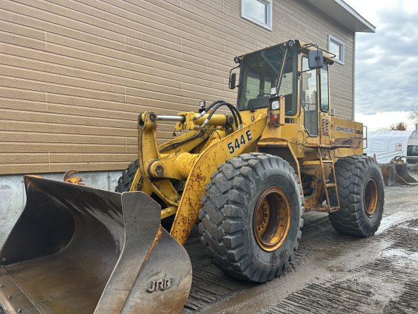 Loader John Deere544E Année 1984 -34000 heures Stock#P1249/7170
