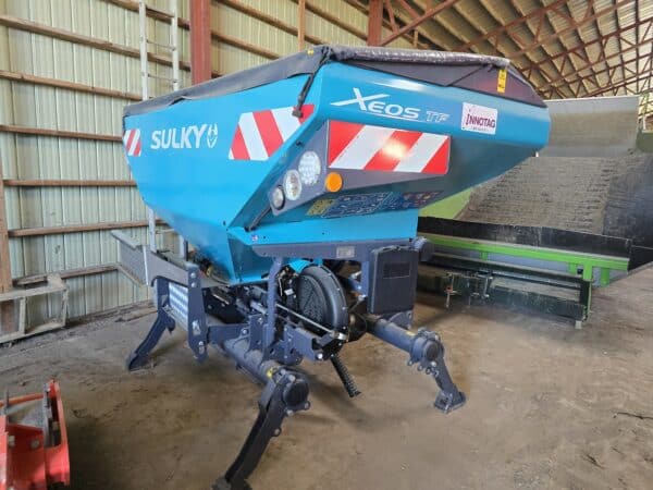 Épandeur Sulky Xeos TF frontal - Année:2023 - Stock#d5970i