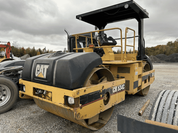 Rouleau asphalte tandem Cat CB-534C 65 pouces Année:2001 -9158 heures Stock#P1421/8522d