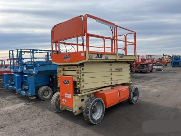 Plafolift électrique JLG 4069LE