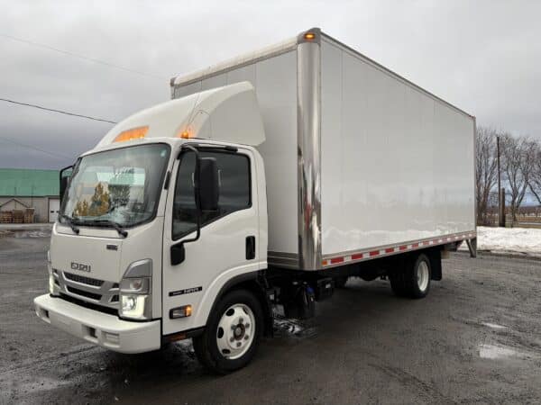 Camion Isuzu NRR-179500km-3550heures-Année2023-Stock#E1166A/9140
