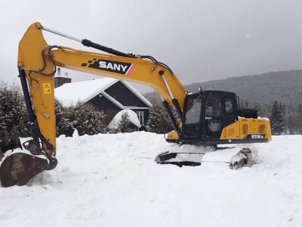 Excavatrice Sany SY215C LC avec 2 godets-880HRS-Année:2020 Stock#S2220A/9153