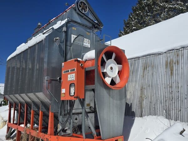 Séchoir à grain Farm Fan 270 gaz propane , 240 volt - 3760hrs - Stock#d9044w