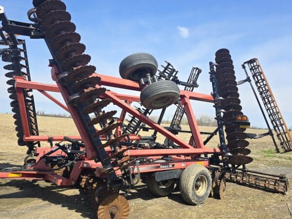 Déchaumeuse Case Ih tubo 330 34 pi - Stock#d9437c