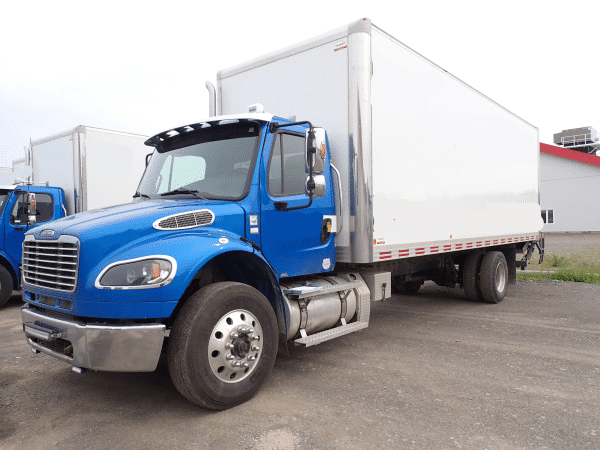 Camion 6 roues cube Freightliner automatique 2023