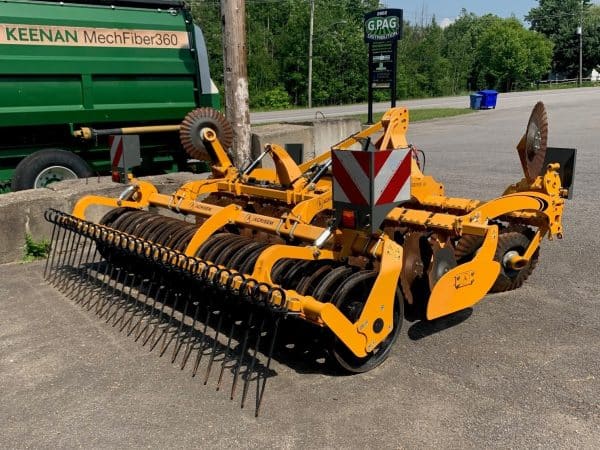 Déchaumeuse AGRISEM DOM R 3.5 MÈTRES