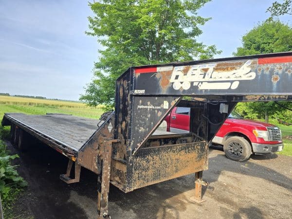 Remorque Goss neck Fleet 3 essieux 21000lbs 23 pi +5 pi -Année:2015 - Stocl#d9729a