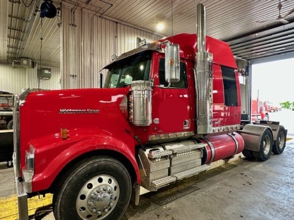 Camion 10 roues couchette Western Star 4900FA 2019