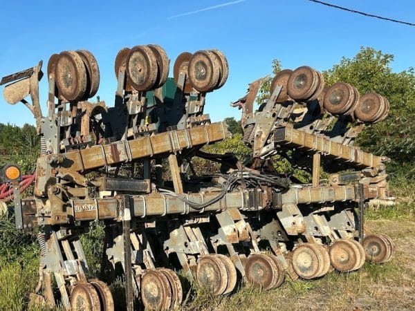 Sarcleur Hinker 5000 12 rangs avec semoir Delimbe - Stock#d10003a