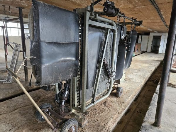 Table à taille sabot PFB hydraulique - Stock#d10343j