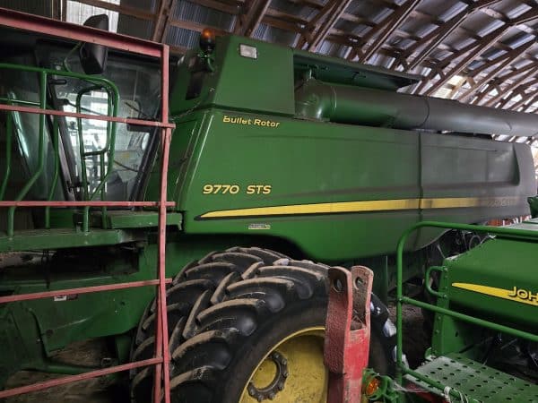 Batteuse John Deere 9770 STS (table 630 FD 30 pi - Année: 2018) - Année:2011-2959/4295hrs - Stock#d10365c