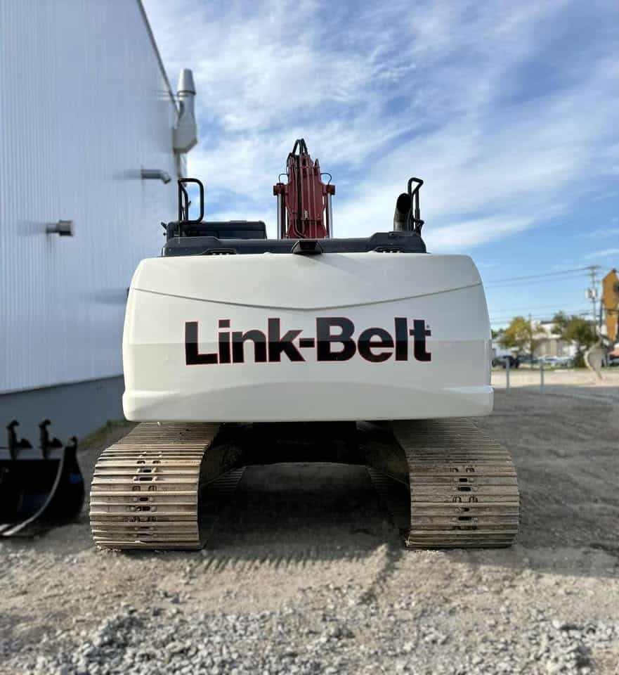 Excavatrice Link-Belt 210X4 avec 2 godets et pouce-3281HRS-Année 2021-Stock #S2439B/9216 – Image 2
