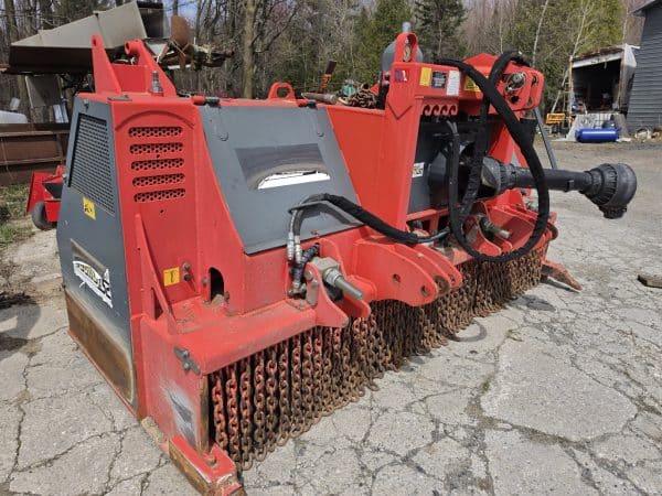 Broyeur à roche Bugnot 52 BPM 2720 - Année:2018 - Stock#d10639a