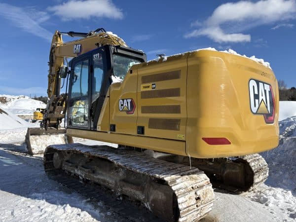 Excavatrice Caterpillar 323 next Gen quick hydraulique 2 godets pouce progressif Année:2021-4750heures-StockE1345A/9951