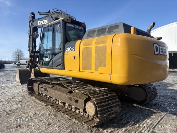 Excavatrice John Deere 210G quick hydraulique pouce 4 doigts 2 buckets-10050heures-Année:2017-Stock#E1340B/10617