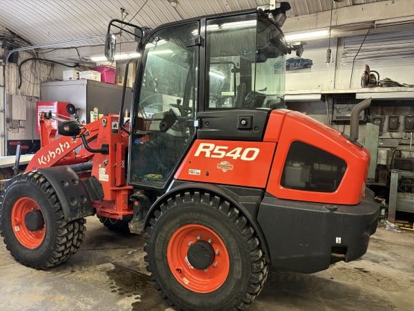 Chargeur sur roue Kubota R540 quick attache pneu 18po-Année:2022-1150heures-Stock#E1242D/9083