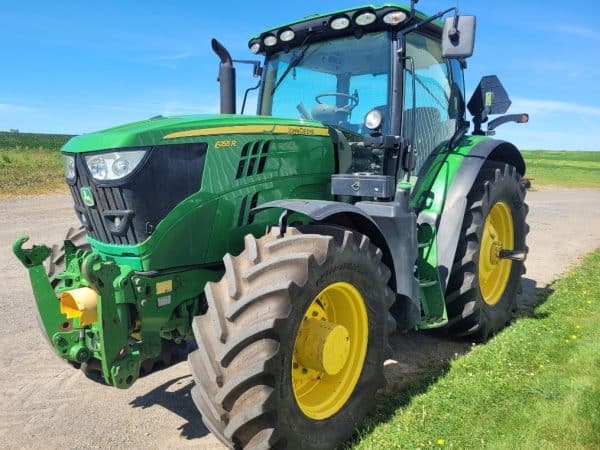 Tracteur John Deere 6155R  ivt 50km relevage avec pto, gps ready - Année:2017- 6500 hrs - Stock#d9455e
