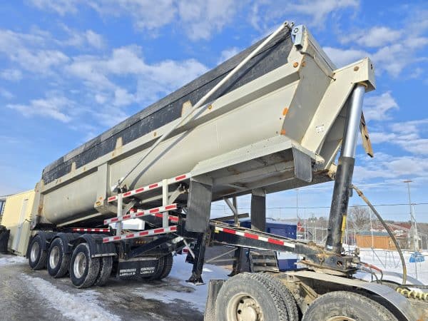 Cross Country 32 ft Tri-Axle Hybrid Dump Trailer - Year: 2021 - Stock#d10669b