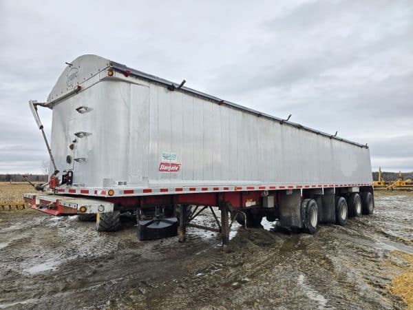 Stargate 4-axle grain trailer, Teflon, 72" tarp wall - Year: 2006 Price: