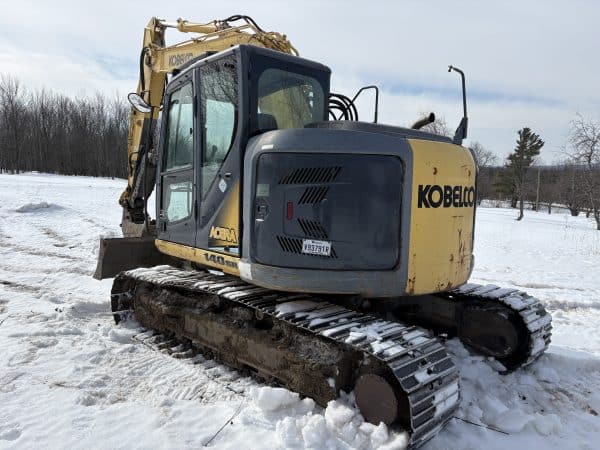 Excavatrice Kobelco SK140sr quick hydraulique pouce 3 godets-Année:2011-8000heures-Stock#E1355C/10760