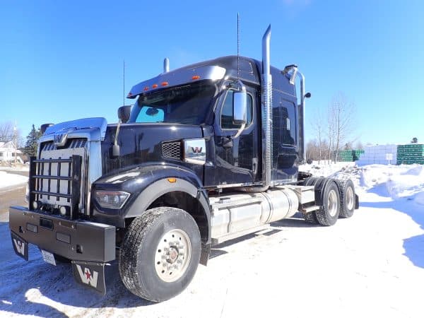 Camion couchette Western Star 49X-114845km-Année:2025-Stock#S2518C/6472
