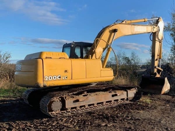 Excavatrice John Deere 200C lc 2 godet -Année:2003- 21160 hrs - Stock#d9756k