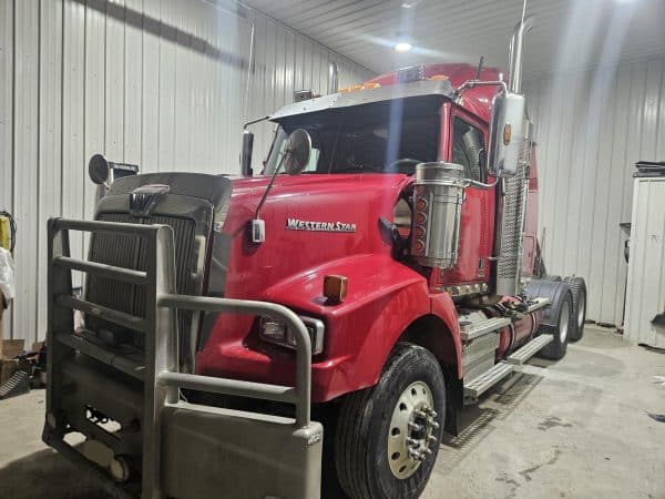 Camion couchette 10 roues Western Star 4900SB 2019
