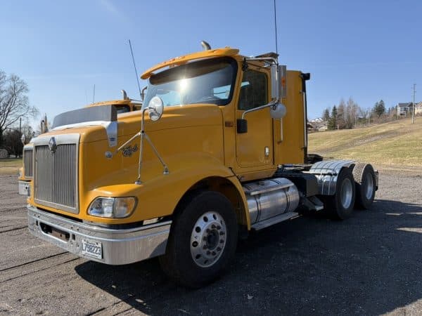 Camion 10 roues daycab International 9400i Moteur C15acert 18 vitesses-Année:2005-944.000km-Stock#E1130H/8769