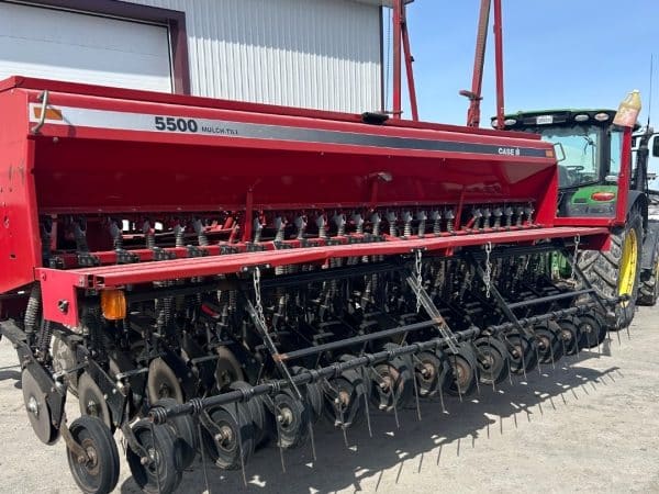 Semoir Case Ih 5500 30 pi au 7.5 po , marqueur, coupure section-Stock#d10842a