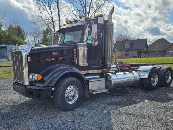 Camion 10 roues Daycab Peterbilt 367 moteur cummins 18 vitesses wetkit-530.000km-Année:2012-Stock#E1165H/9124