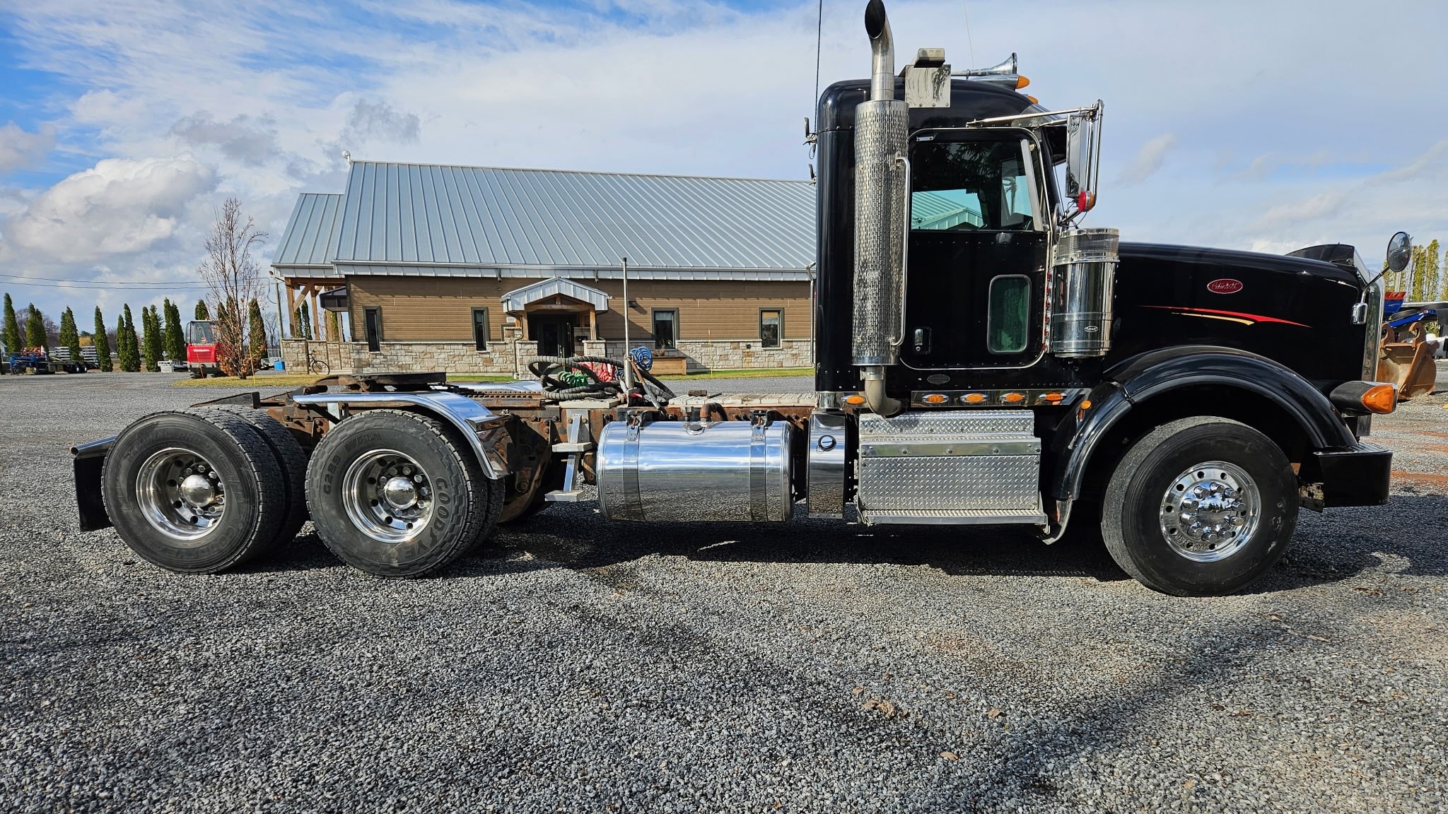 Camion 10 roues Daycab Peterbilt 367 moteur cummins 18 vitesses wetkit-530.000km-Année:2012-Stock#E1165H/9124 – Image 5