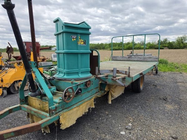 Remorque 12 avec hache paille WIC - Stock#d11177e